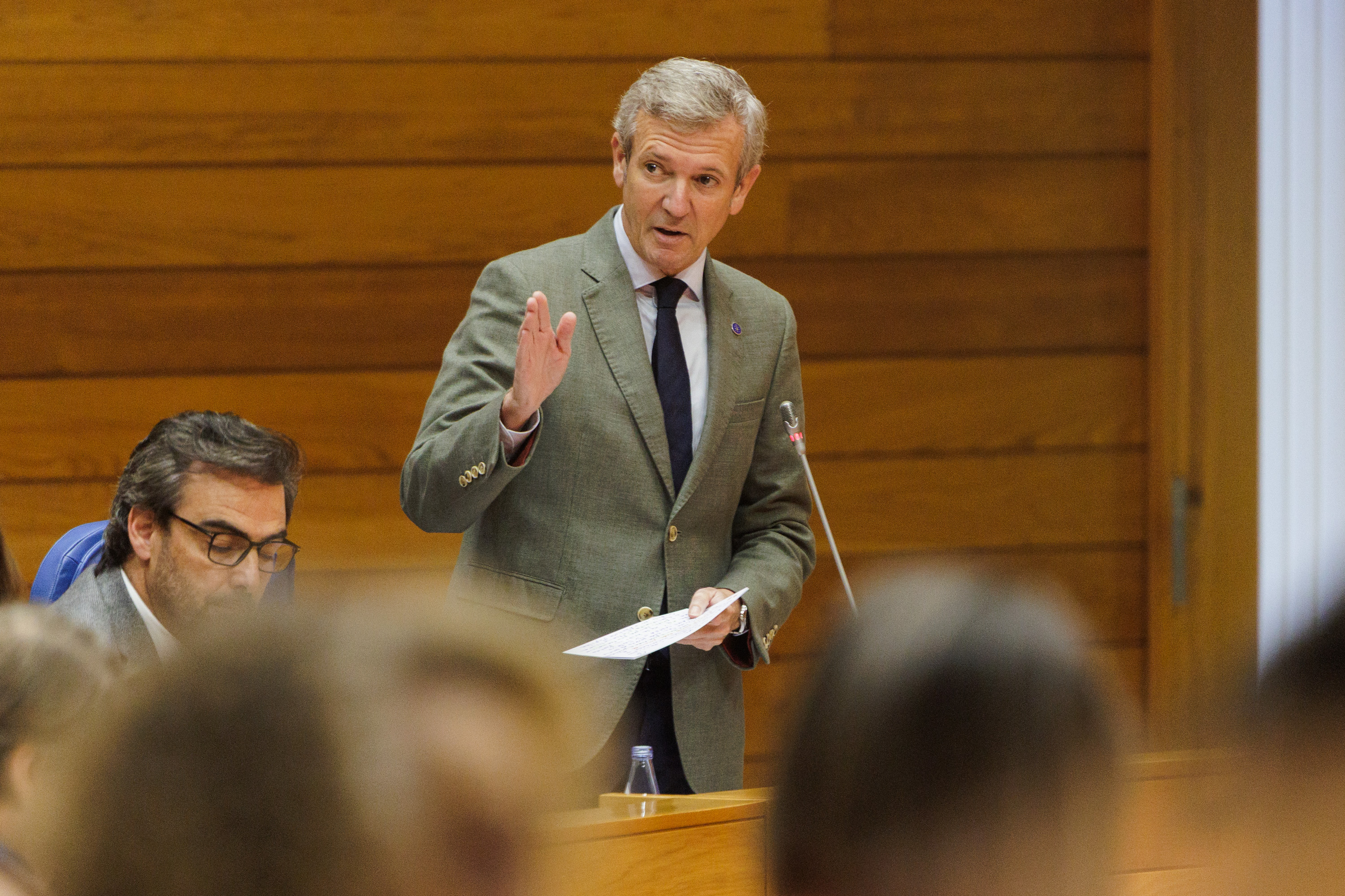 Imaxe asociada a Rueda responde no Pleno as preguntas dos grupos parlamentarios