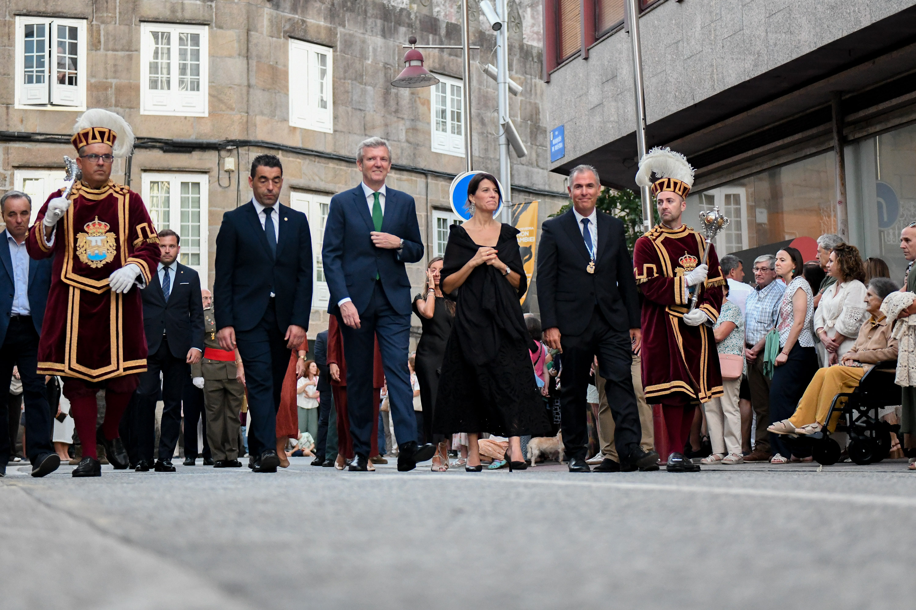 Imaxe asociada a O presidente da Xunta participa na procesión da Virxe da Peregrina