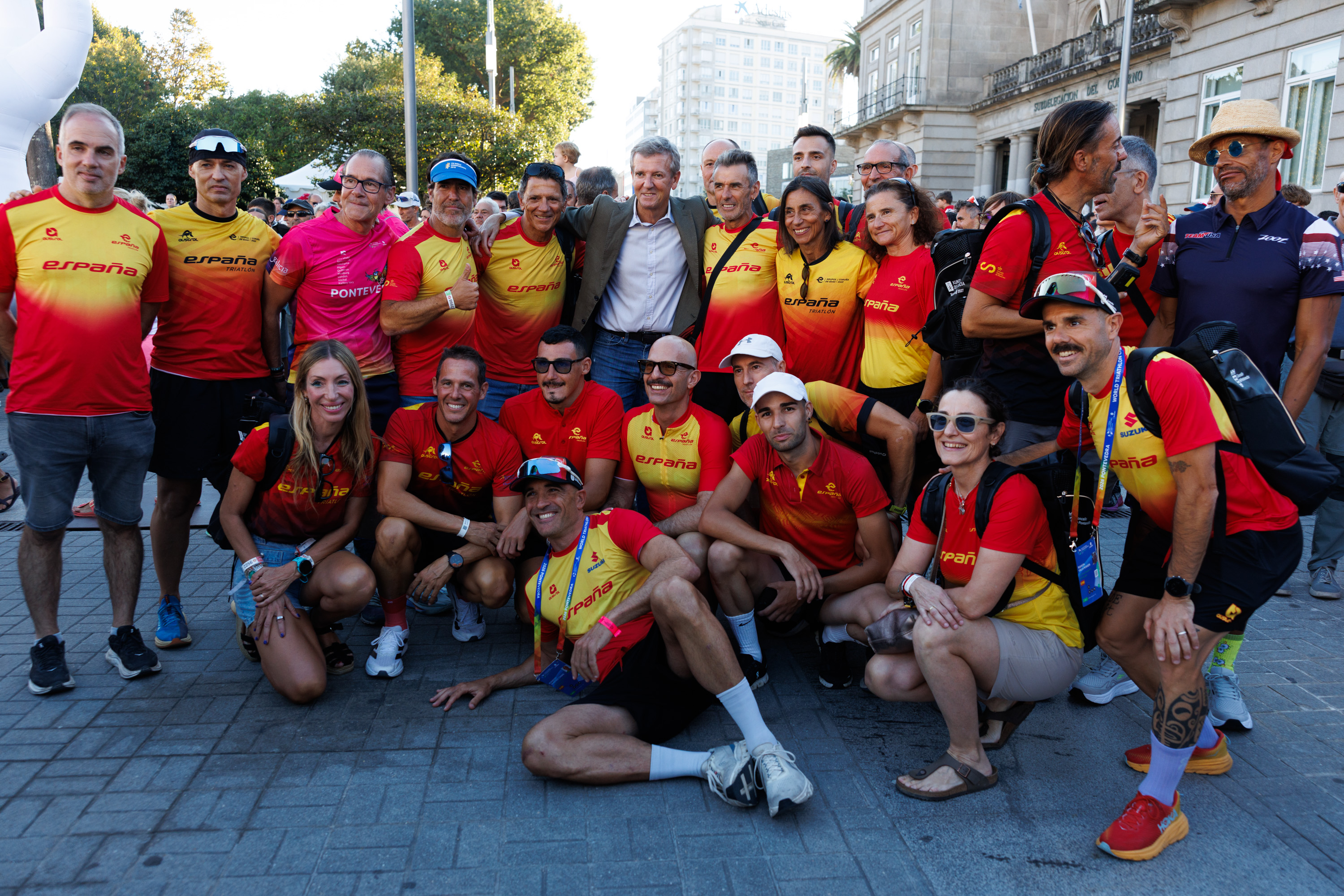 Imaxe asociada a Rueda participa na inauguración do Mundial de tríatlon que reunirá a 5.400 deportistas de máis de 100 países ata o domingo en Pontevedra 